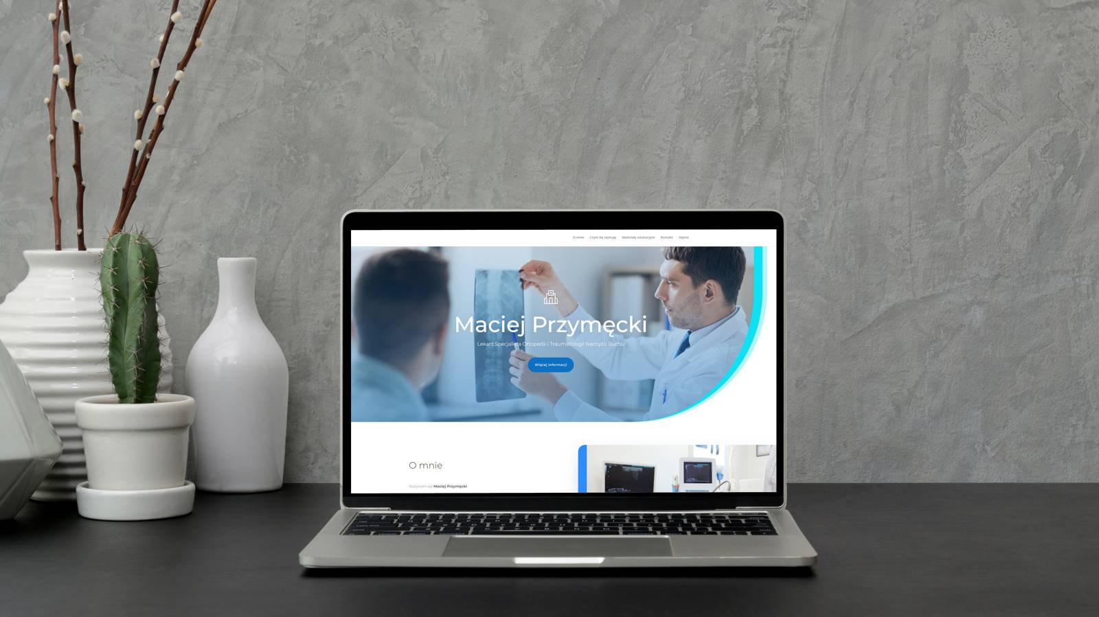 Wizualizacja projektu strony internetowej lekarza ortopedy Macieja Przymęckiego